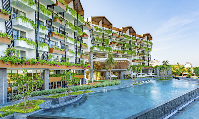 Bellerive Hội An Hotel and Spa sở hữu 170 phòng và 8 biệt thự, nổi bật với hồ bơi vô cực view sông cực bắt mắt